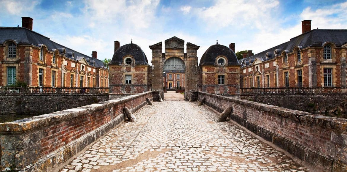 Visiter le château de La Ferté Saint-Aubin