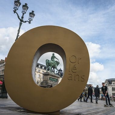 Place du Martroi à Orléans centre