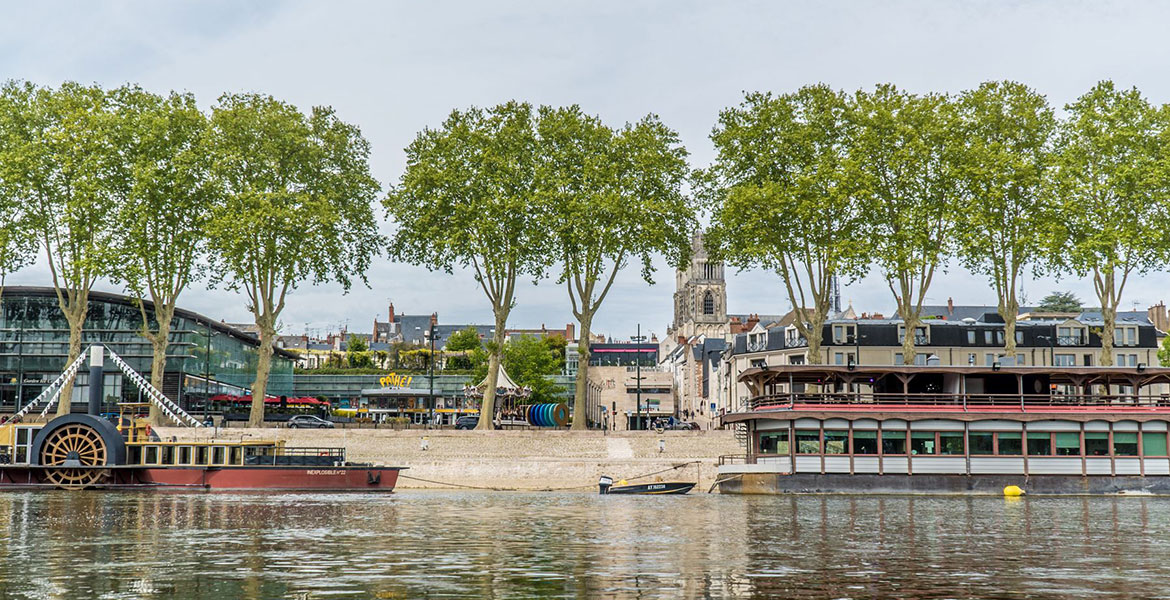 Balade fluviale sur la Loire © Orléans Val de Loire Tourisme