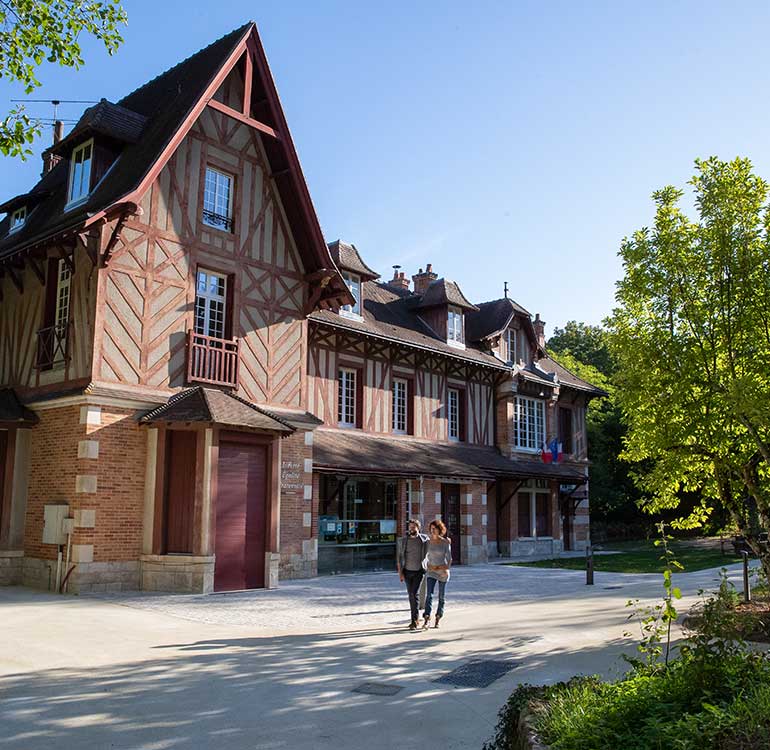 Saint-Hilaire-Saint-Mesmin commune d'Orléans Métropole