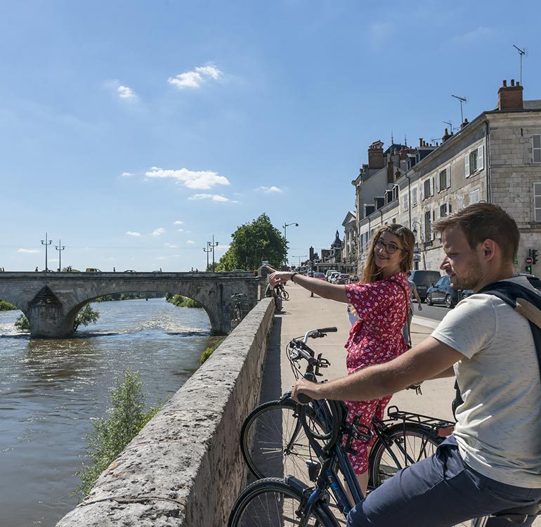 Faire du vélo à Orléans Métropole